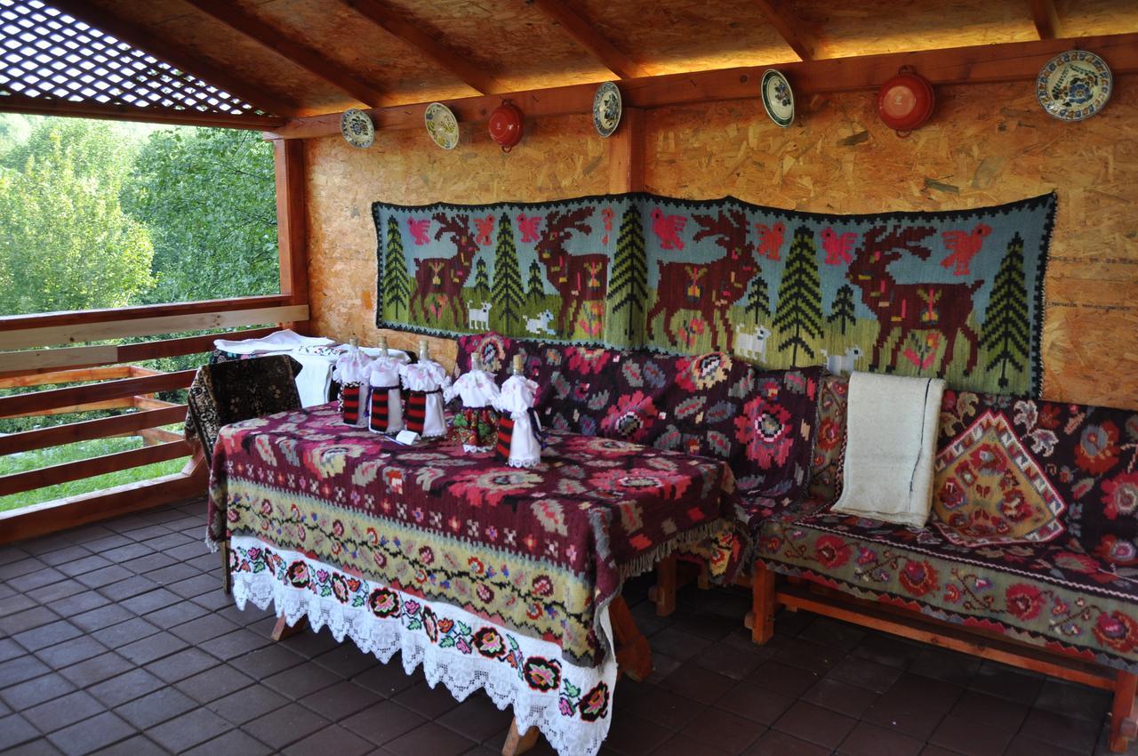 Floare De Maramures 2 Sighetu Marmaţiei Buitenkant foto