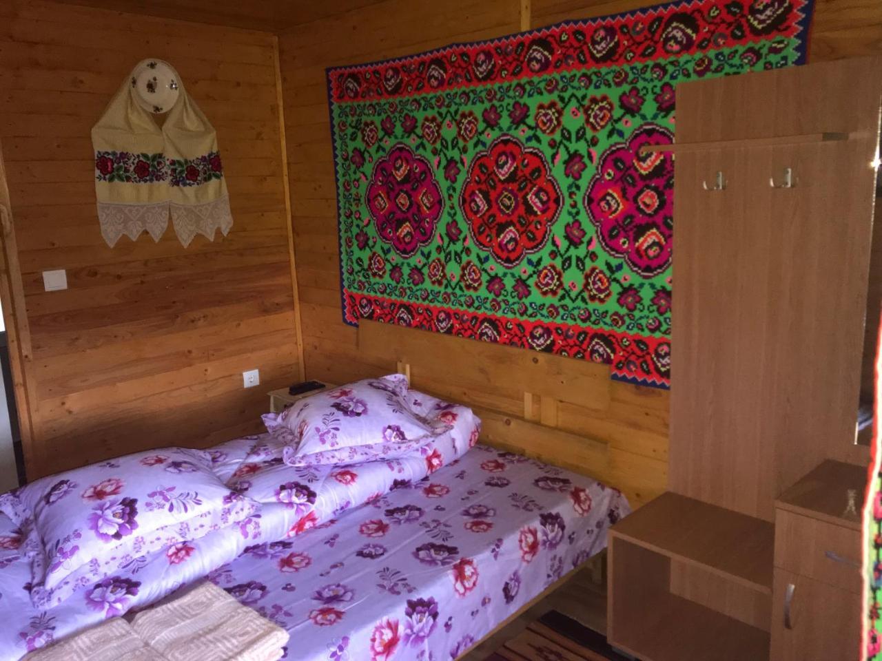 Floare De Maramures 2 Sighetu Marmaţiei Buitenkant foto